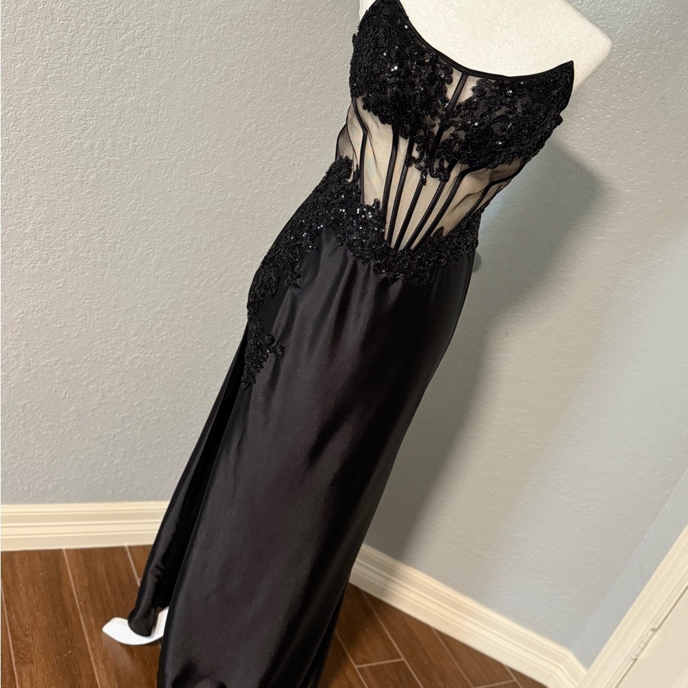 Elegant Black Sequin Gown